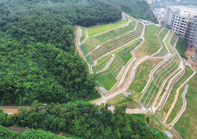 鹽田港拖車綜合服務(wù)中心后方山體滑坡隱患綜合治理搶險(xiǎn)工程勘察、設(shè)計(jì)、施工總承包（EPC）